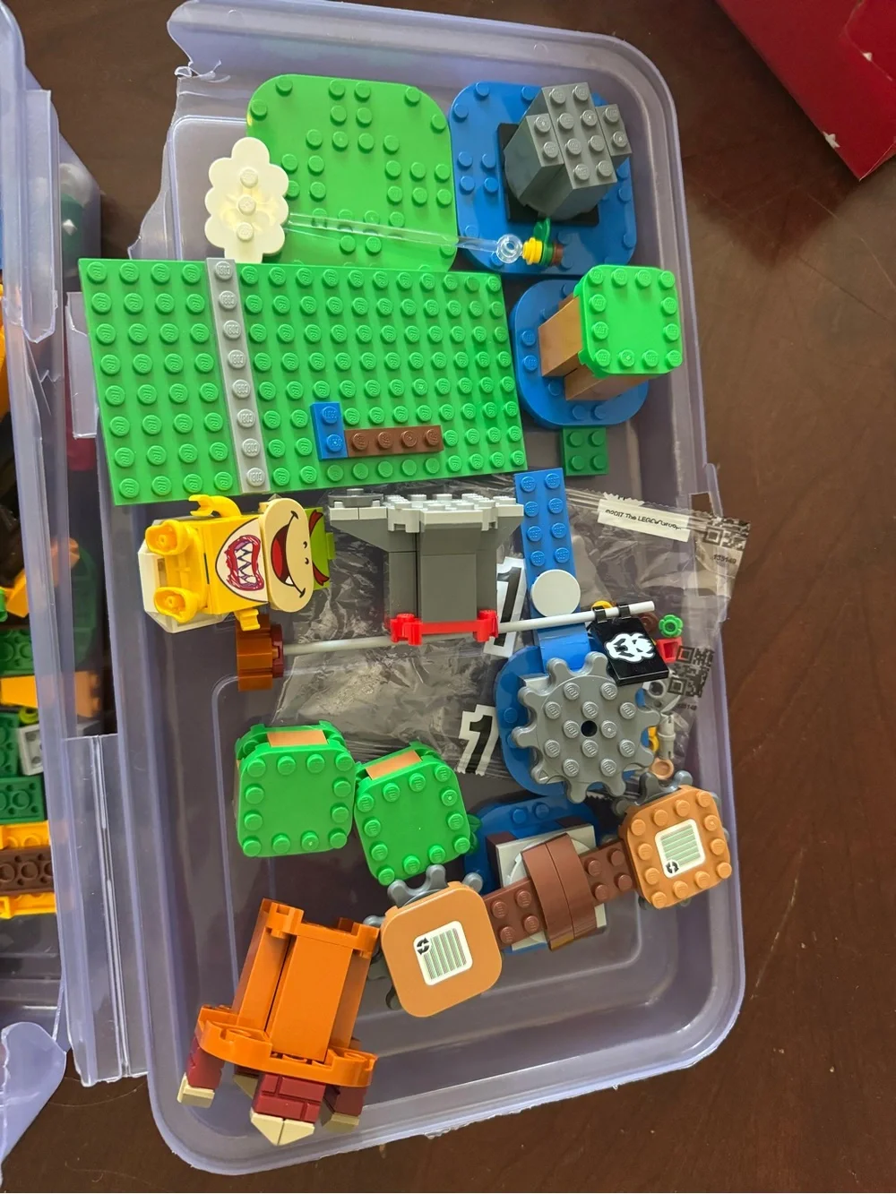 4 Mario Lego Sets, Group lot